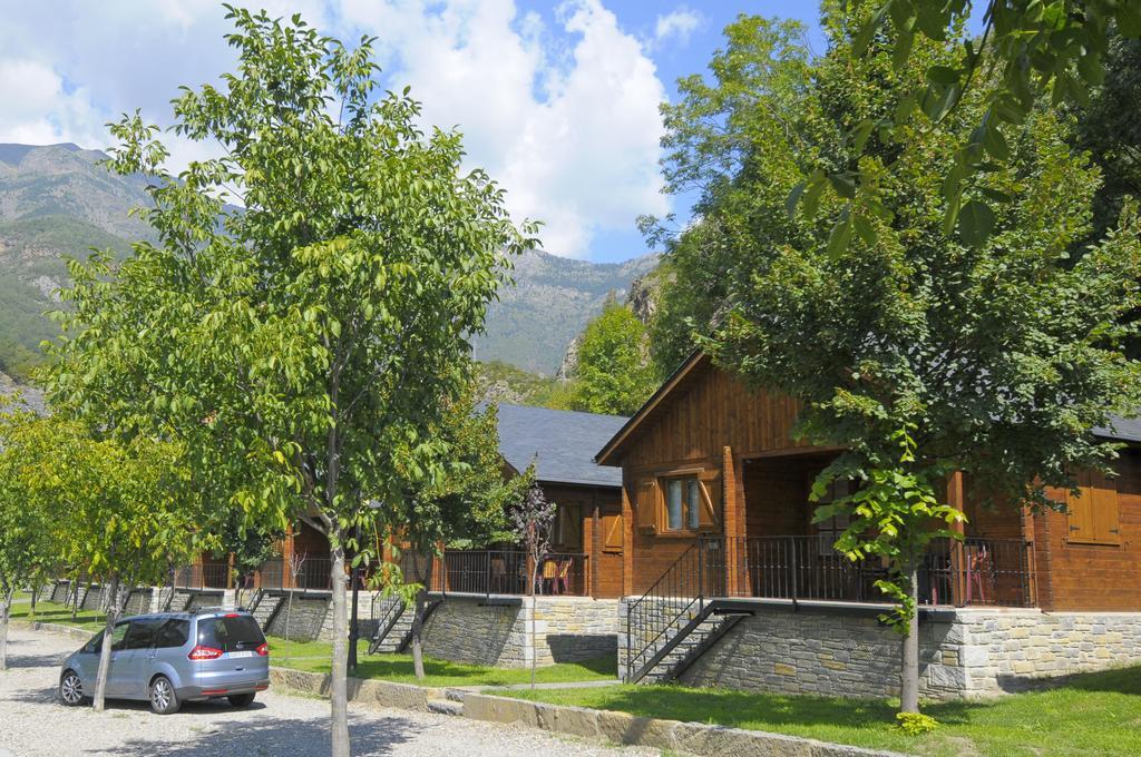 Bungalows La Borda D'Arnaldet Villanova Buitenkant foto
