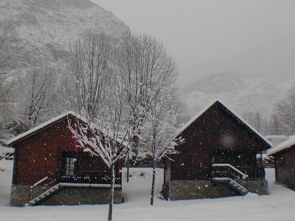 Bungalows La Borda D'Arnaldet Villanova Buitenkant foto