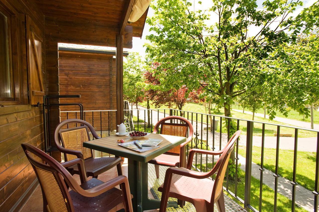 Bungalows La Borda D'Arnaldet Villanova Buitenkant foto